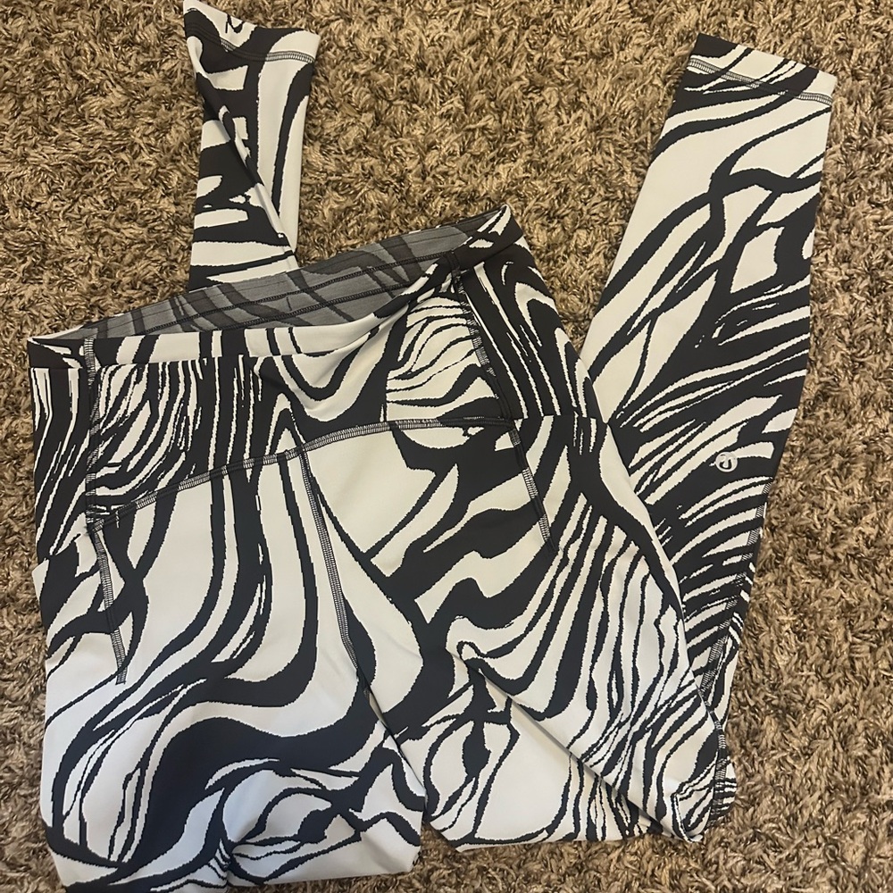 lululemon athletica Black and White Patterned Leggings